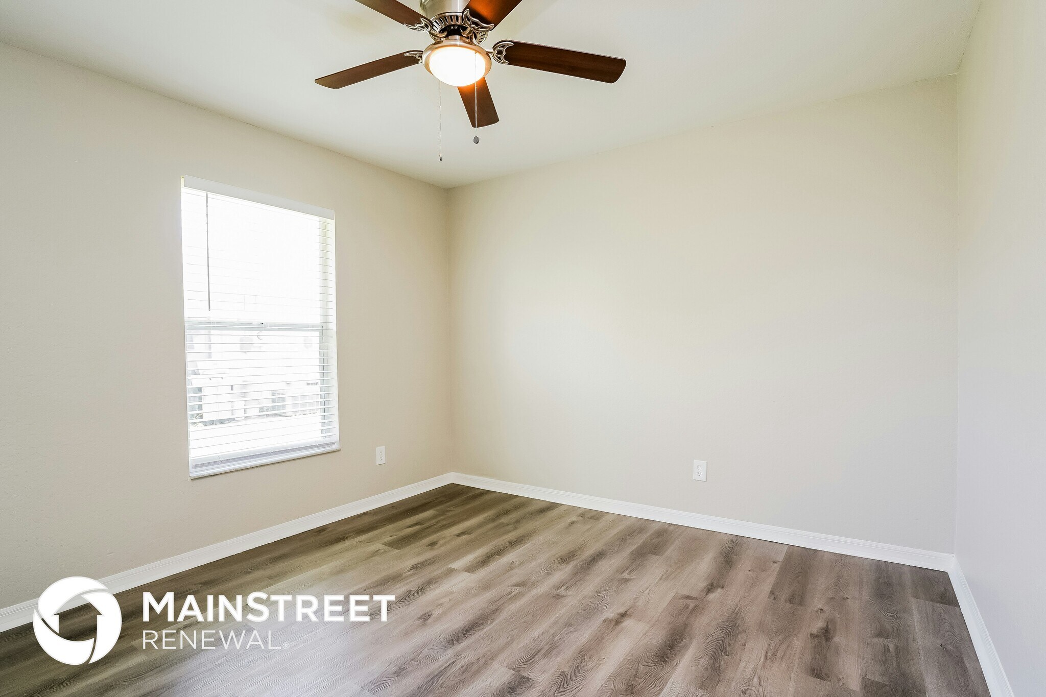 Building Photo - 2221 NE 3rd St