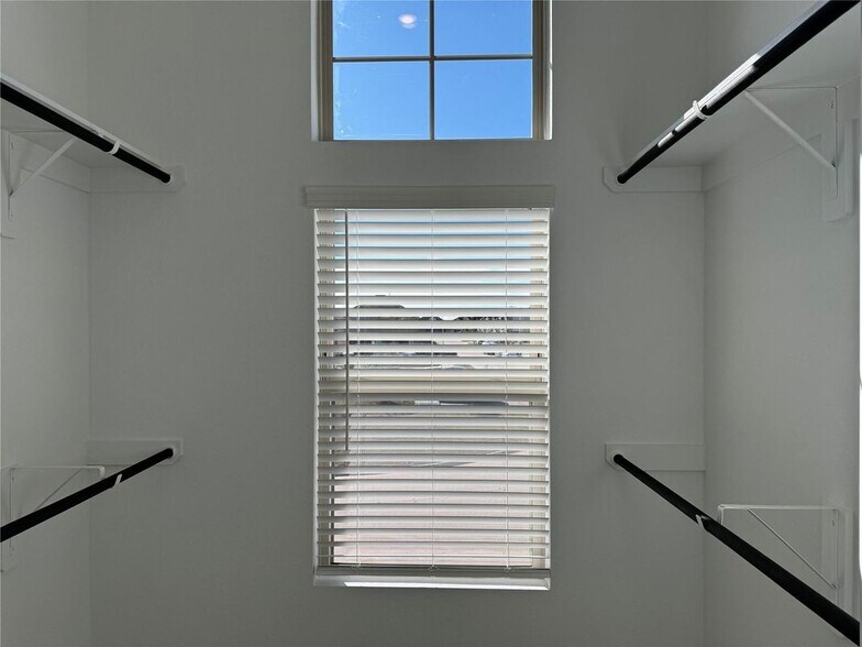 Building Photo - 5506 Amber Brook Ln