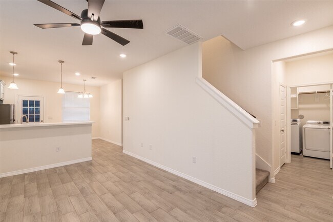 Building Photo - 25012 Armagh Rd