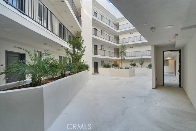 Building Photo - 8750 Sepulveda Blvd