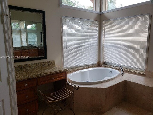 Building Photo - 6352 Squirewood Way