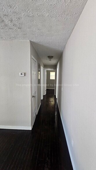 Building Photo - 2415 N Canal St
