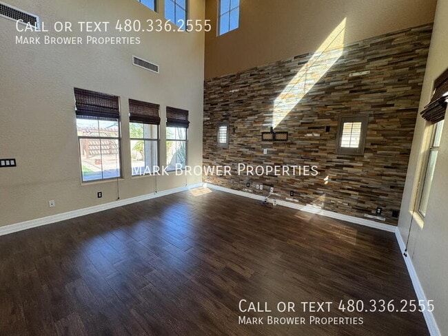 Building Photo - 21104 W Sage Hill Rd