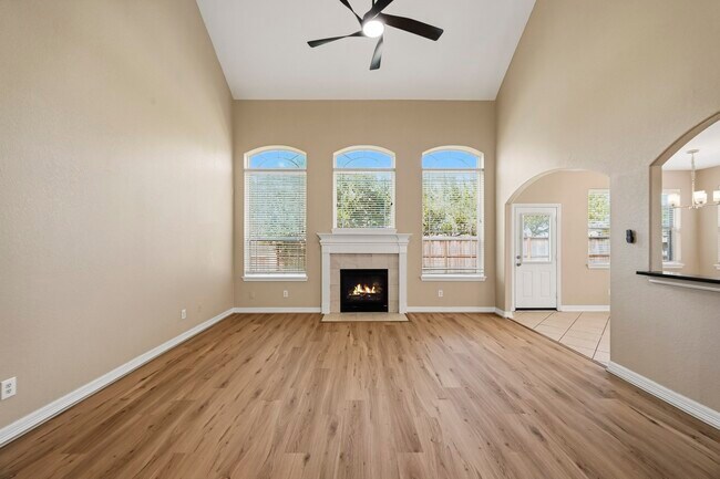 Building Photo - 4106 Applecreek Bend Dr