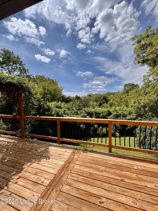 Building Photo - 4612 Deepwood Ct