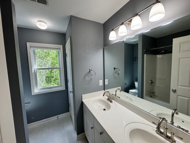 Building Photo - 5202 Middleton Rd