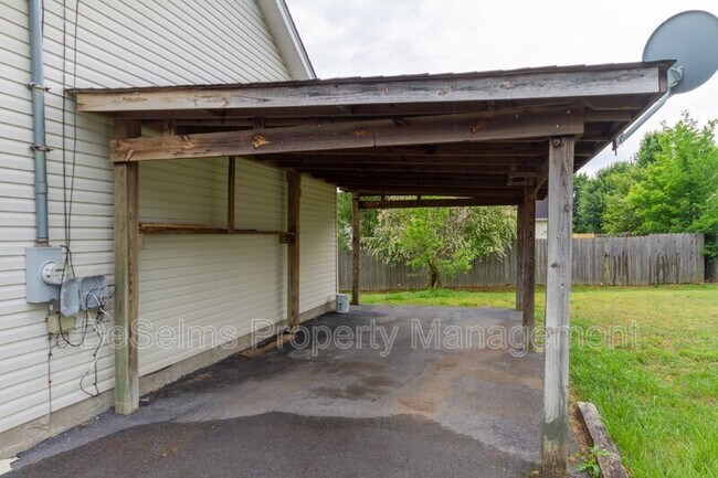 Building Photo - 1009 Norwood Ct