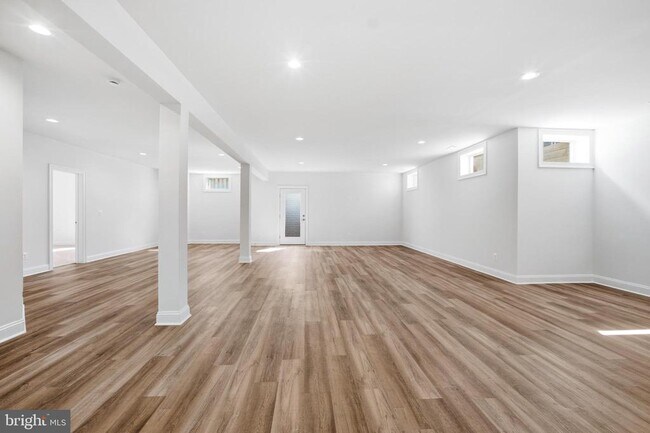 Building Photo - 6203 Mori St