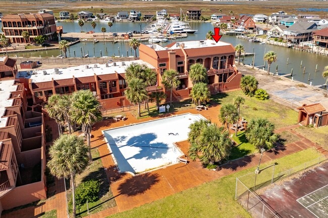 Building Photo - 411 Sailfish