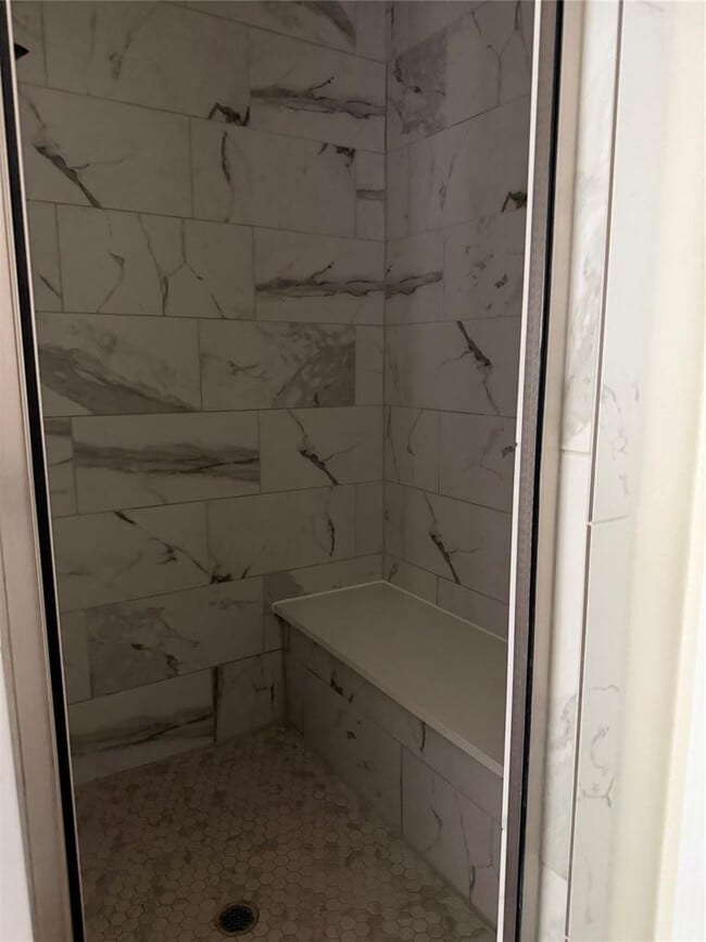 Building Photo - 510 Whirlaway Dr