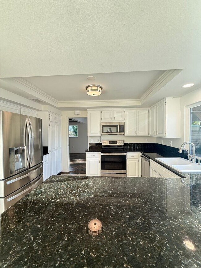 Building Photo - EXECUTIVE ENTERTAINER'S DREAM IN MISSION VIEJO!