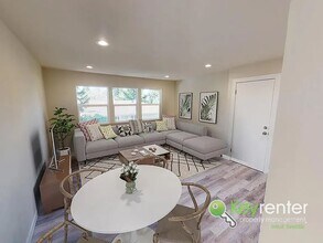 Building Photo - 7151-7153 Fauntleroy Wy SW