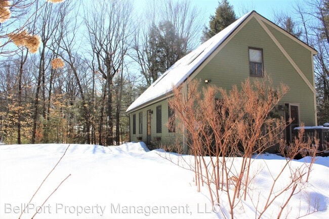 Building Photo - 3 br, 2 bath House - 2 Fox Run Road