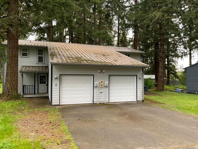Building Photo - West Olympia 2bdr 1.5bath Townhome w/ garage & parking