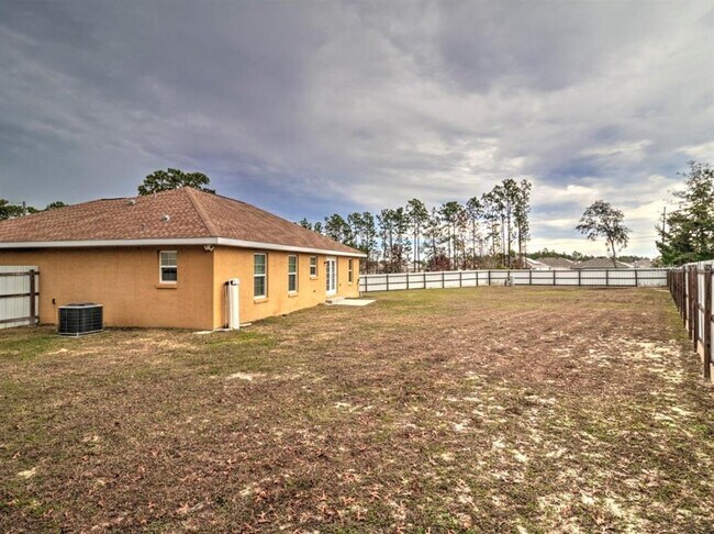 Building Photo - 13 Hemlock Trace Ct