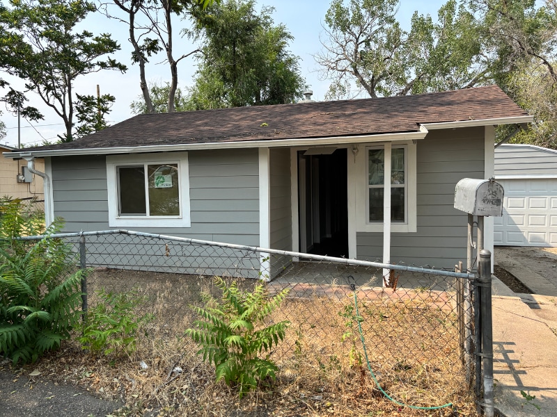 Building Photo - 2809 W Short Pl