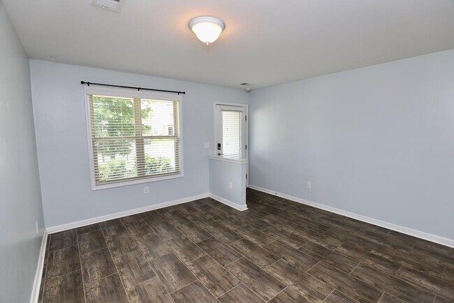 Building Photo - 1769 Ruger Dr