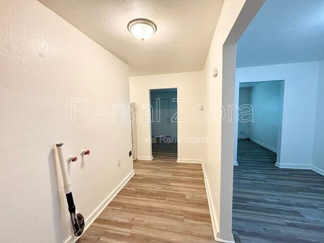 Building Photo - 641 M St