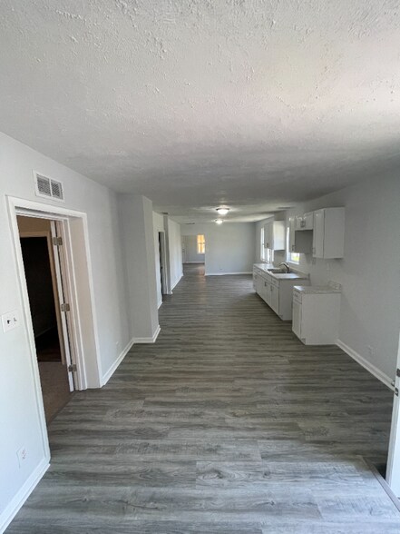 Building Photo - 4004 E Michigan St