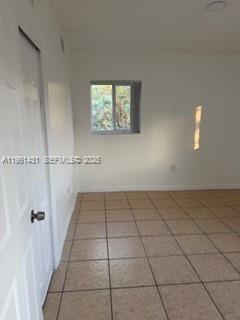 Building Photo - 510 NW 24th Ave