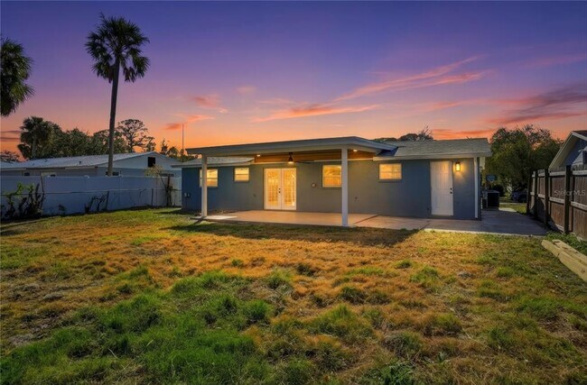 Building Photo - 5543 Quist Dr