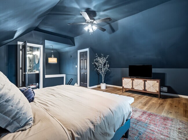 Building Photo - 3621 Silsby Rd