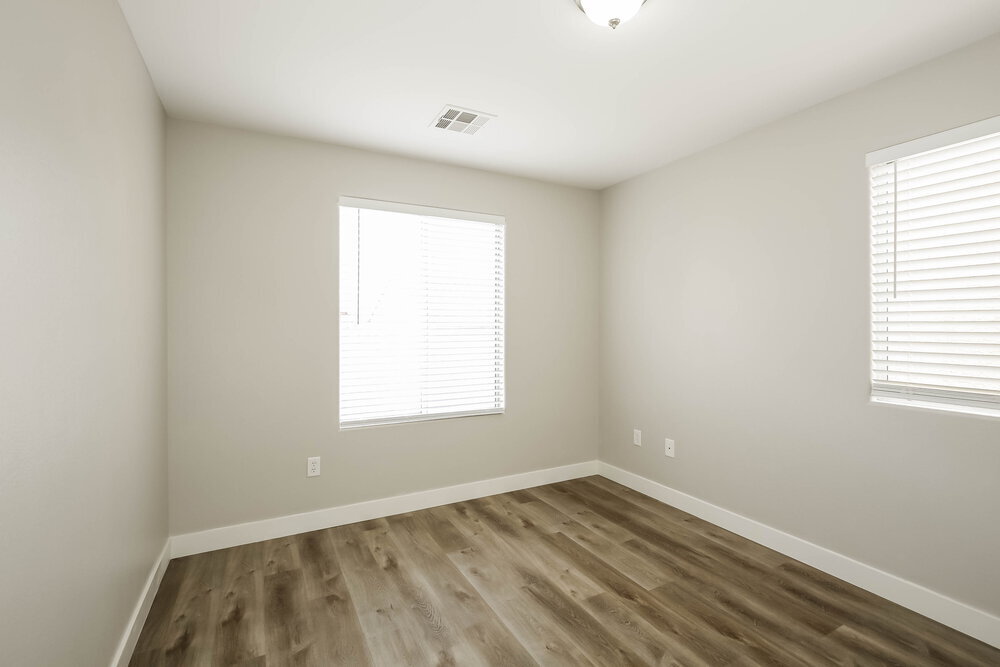Building Photo - 9466 Havasu Canyon Ave