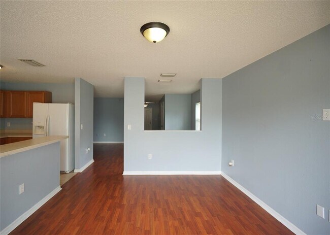 Building Photo - 8532 Edgewater Pl Blvd