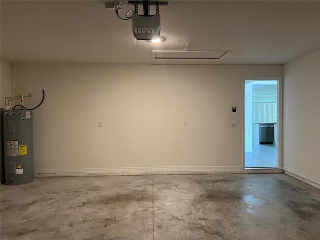 Building Photo - 5070 SW 88th St