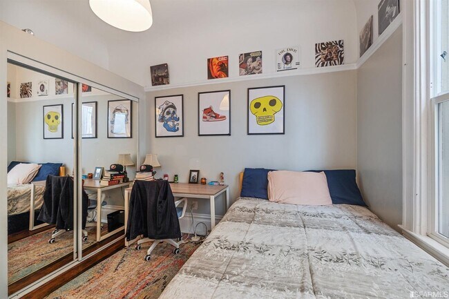 Building Photo - 1058 Divisadero St