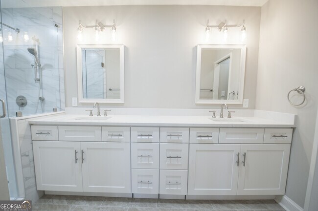 Building Photo - 290 Ginger Cake Rd