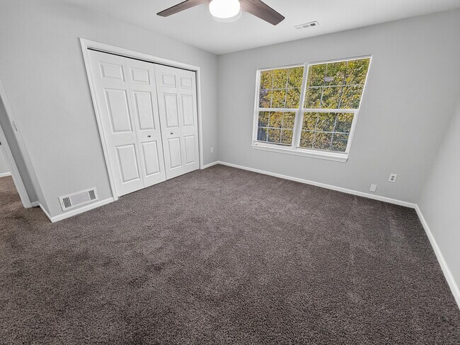 Building Photo - 5318 Godas Cir