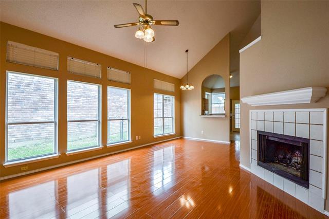 Building Photo - 2406 Weatherby Dr