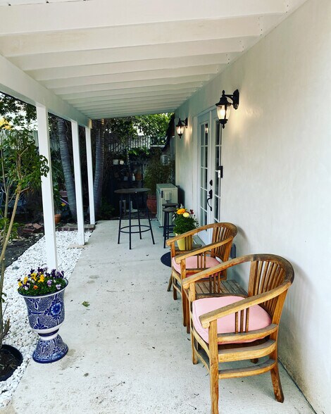 Including patio furniture - 4420 W 63rd St