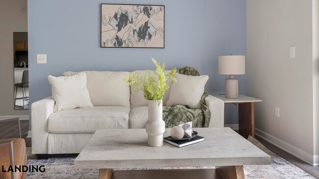 Building Photo - 100 Peyton Pl SW