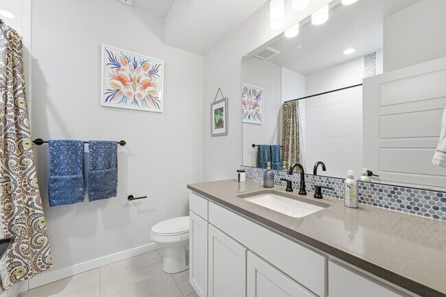 Building Photo - 2272 Old Rail Wy