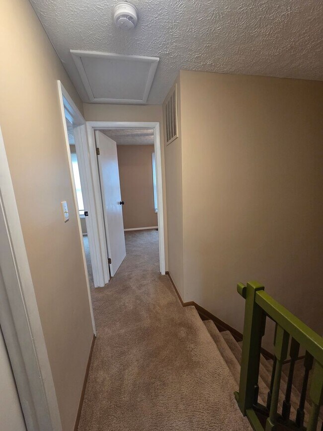 Building Photo - Serene Living in a Quiet Lakeside Community