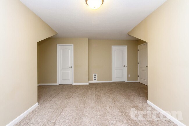 Building Photo - 5609 Lipizzan Ln