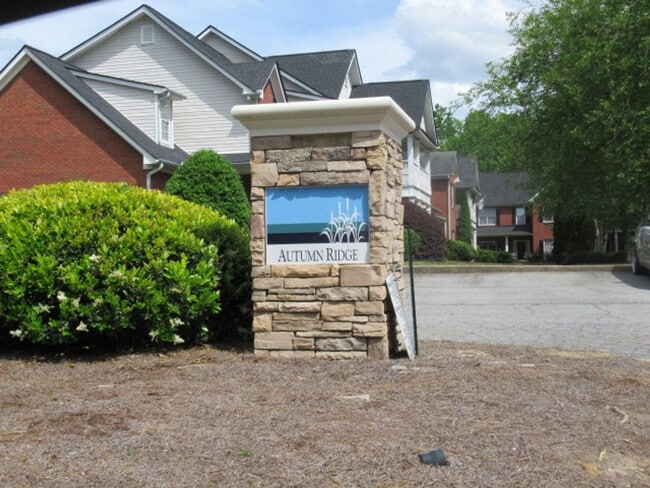 Building Photo - 342 Mill Pond Crossing