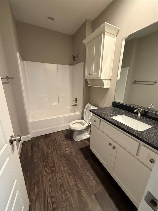 Building Photo - 2055 E Peppervine Dr