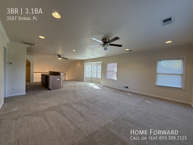 Building Photo - 3507 Doral Pl