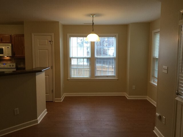 Building Photo - 3805 Lodgepole Ln