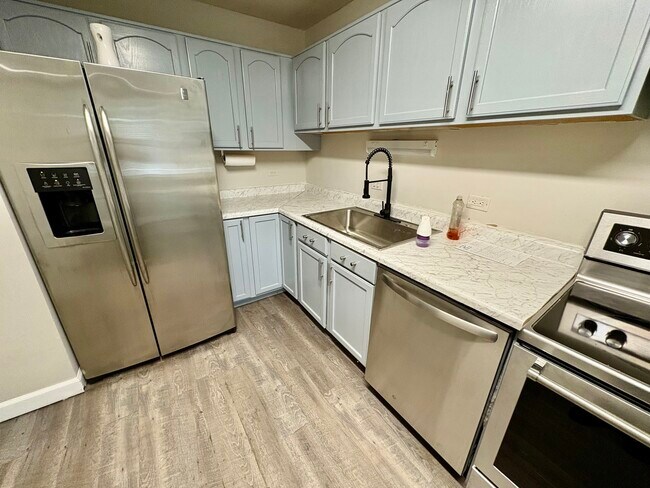 Building Photo - 207 Walker Dr