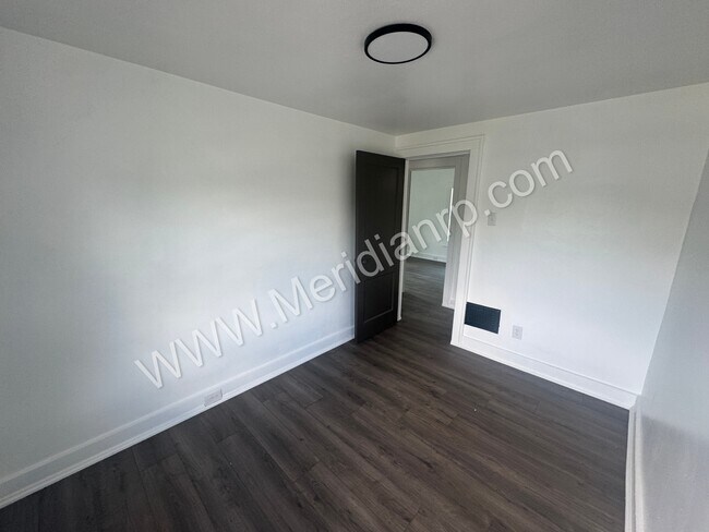 Building Photo - 4430 Buell Dr