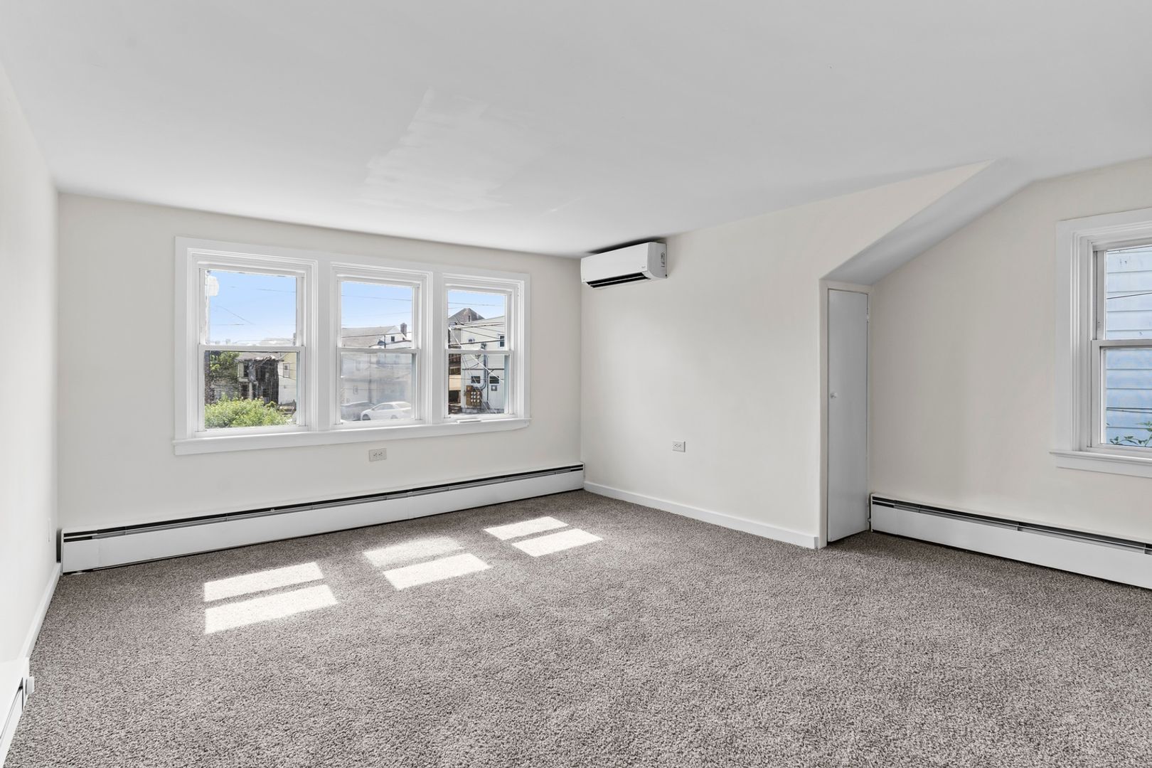 Building Photo - 20 Laurel St