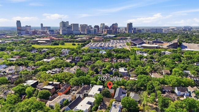 Building Photo - 2132 Tangley St