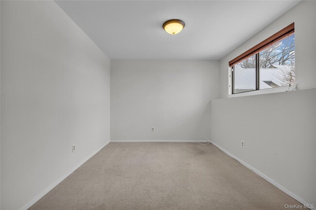 Building Photo - 504 Heritage Hls