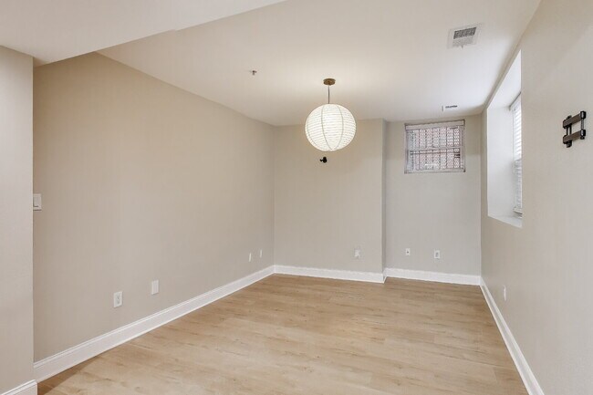 Building Photo - 1306 Rhode Island Ave NW