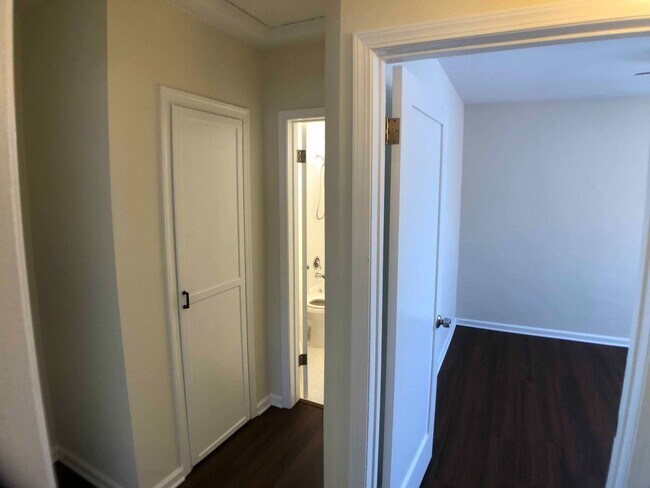Building Photo - 4080-4084 Leimert Blvd (On sale)
