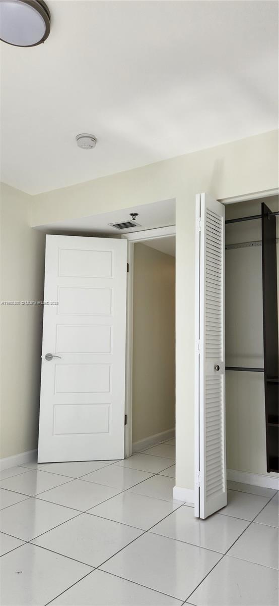 Building Photo - 7601 Dickens Ave